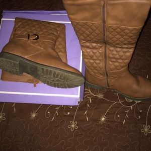 Boots for women